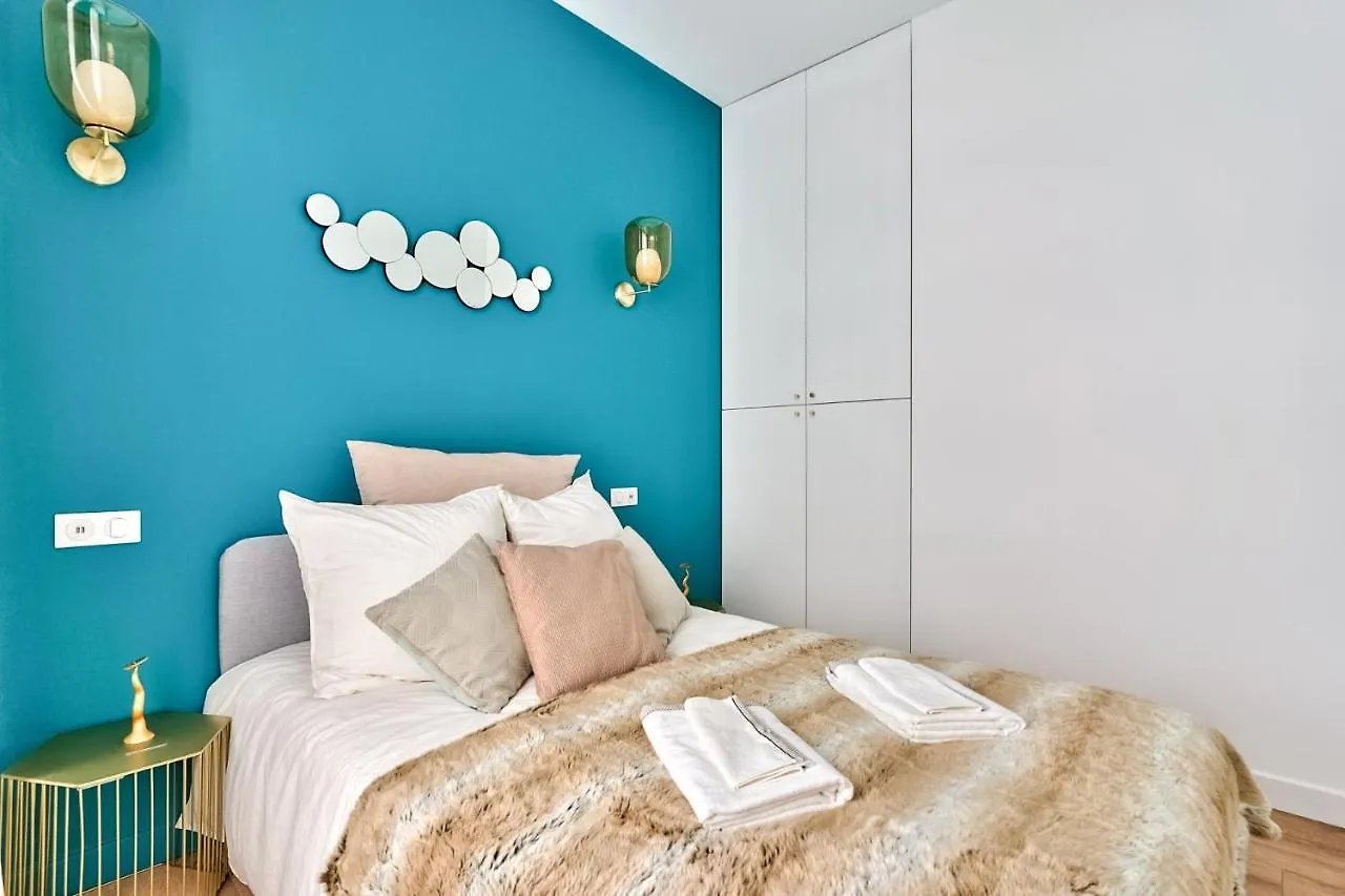 New ! Outstanding 2br & 1br In 15 Paris